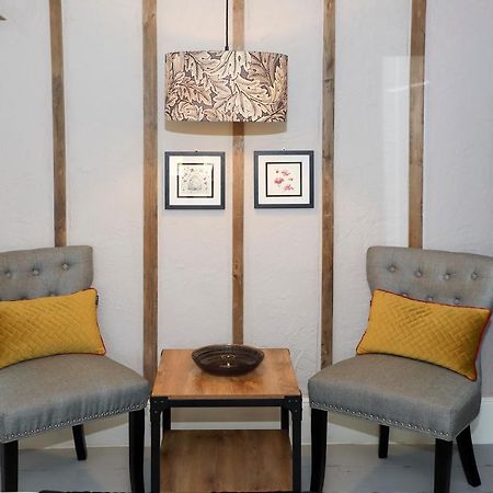 Woodleys Cottage Woburn Sands Екстер'єр фото