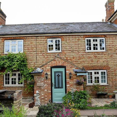 Woodleys Cottage Woburn Sands Екстер'єр фото